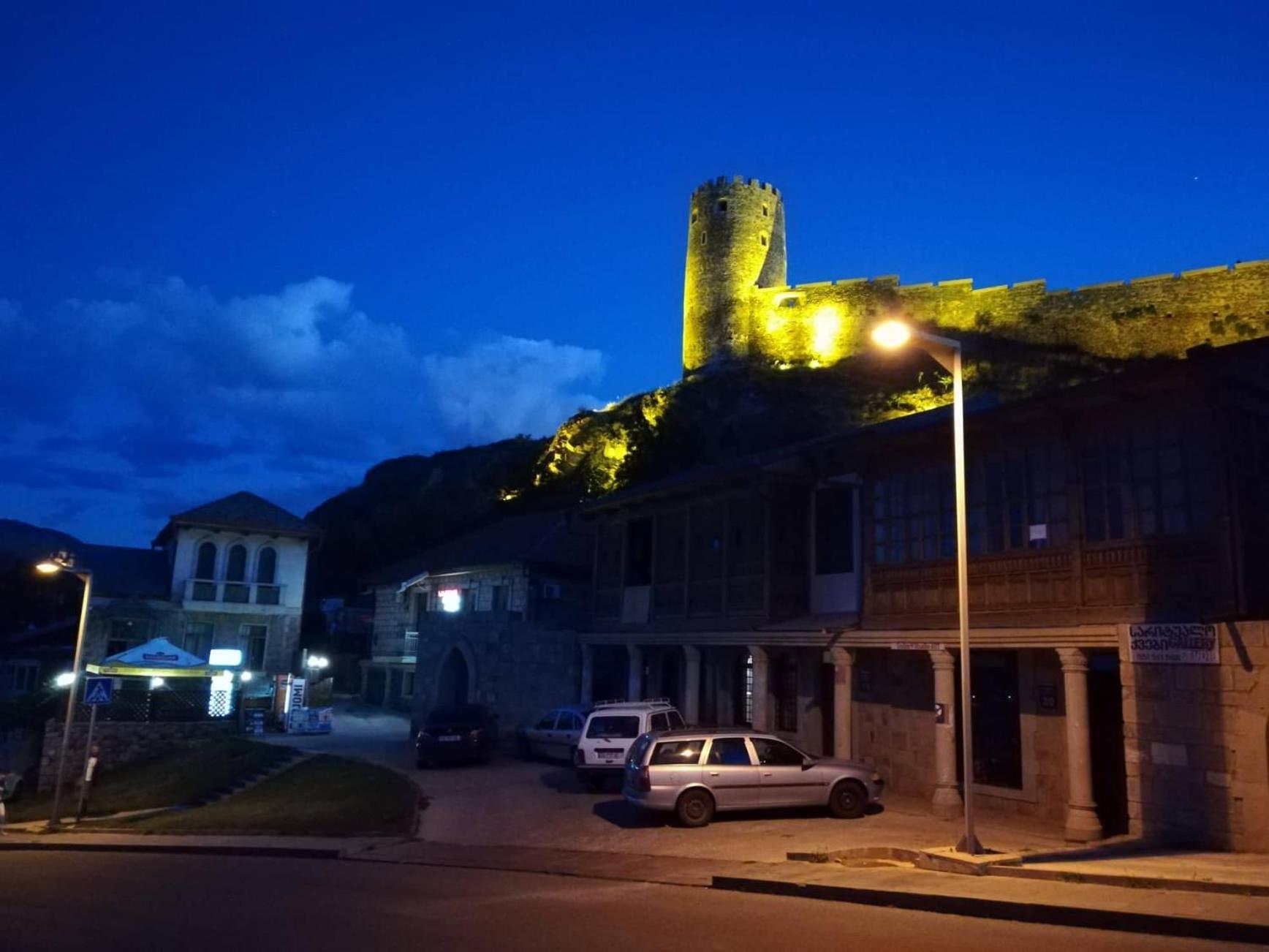 Golden Gate Hotel Akhaltsikhe  Bagian luar foto