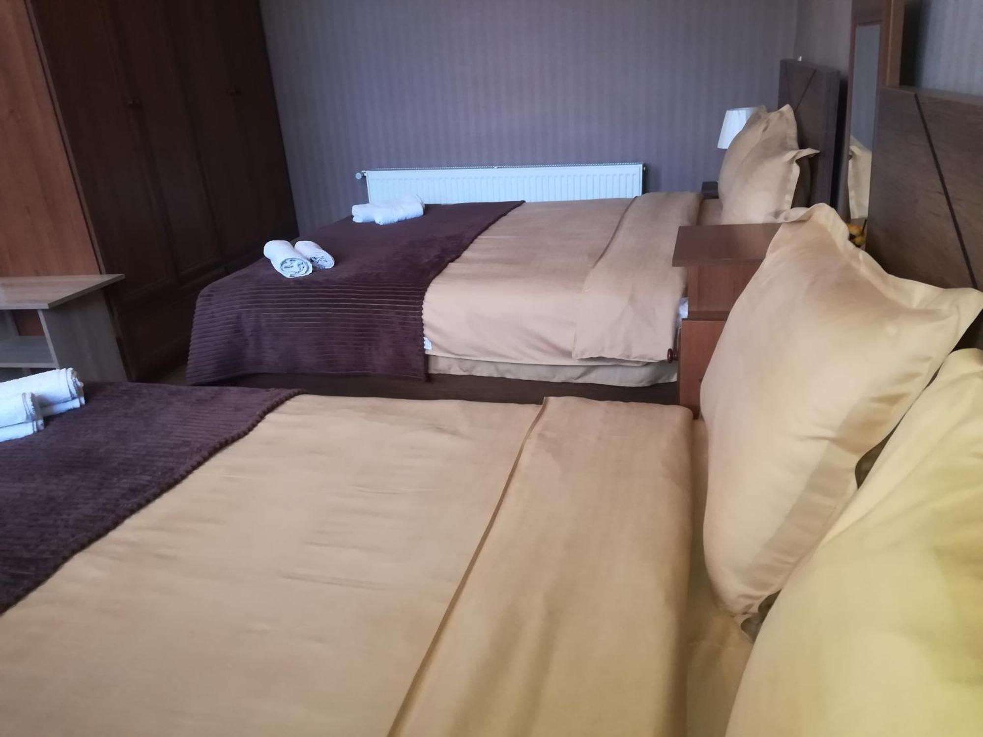 Golden Gate Hotel Akhaltsikhe  Bagian luar foto