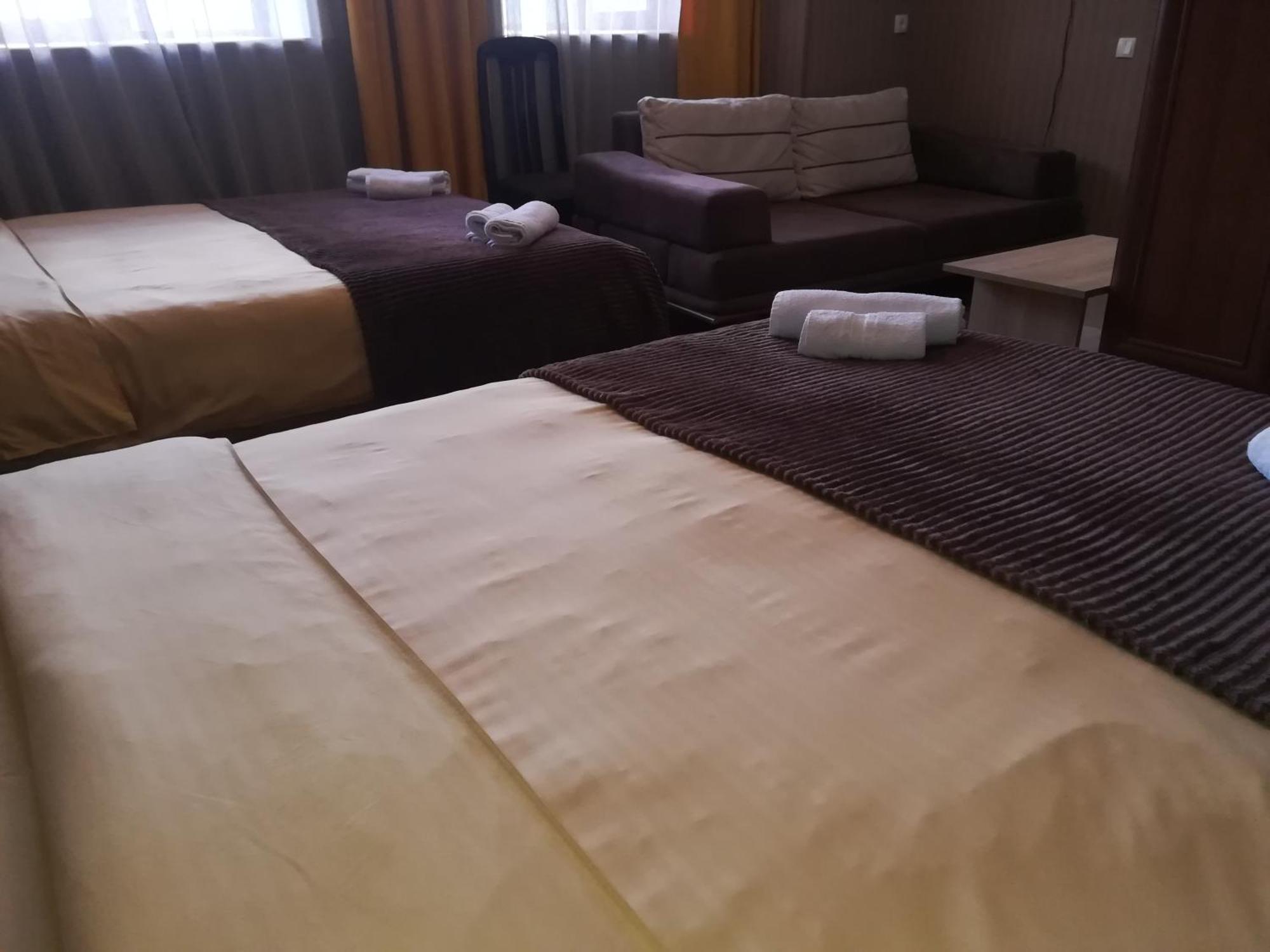 Golden Gate Hotel Akhaltsikhe  Bagian luar foto