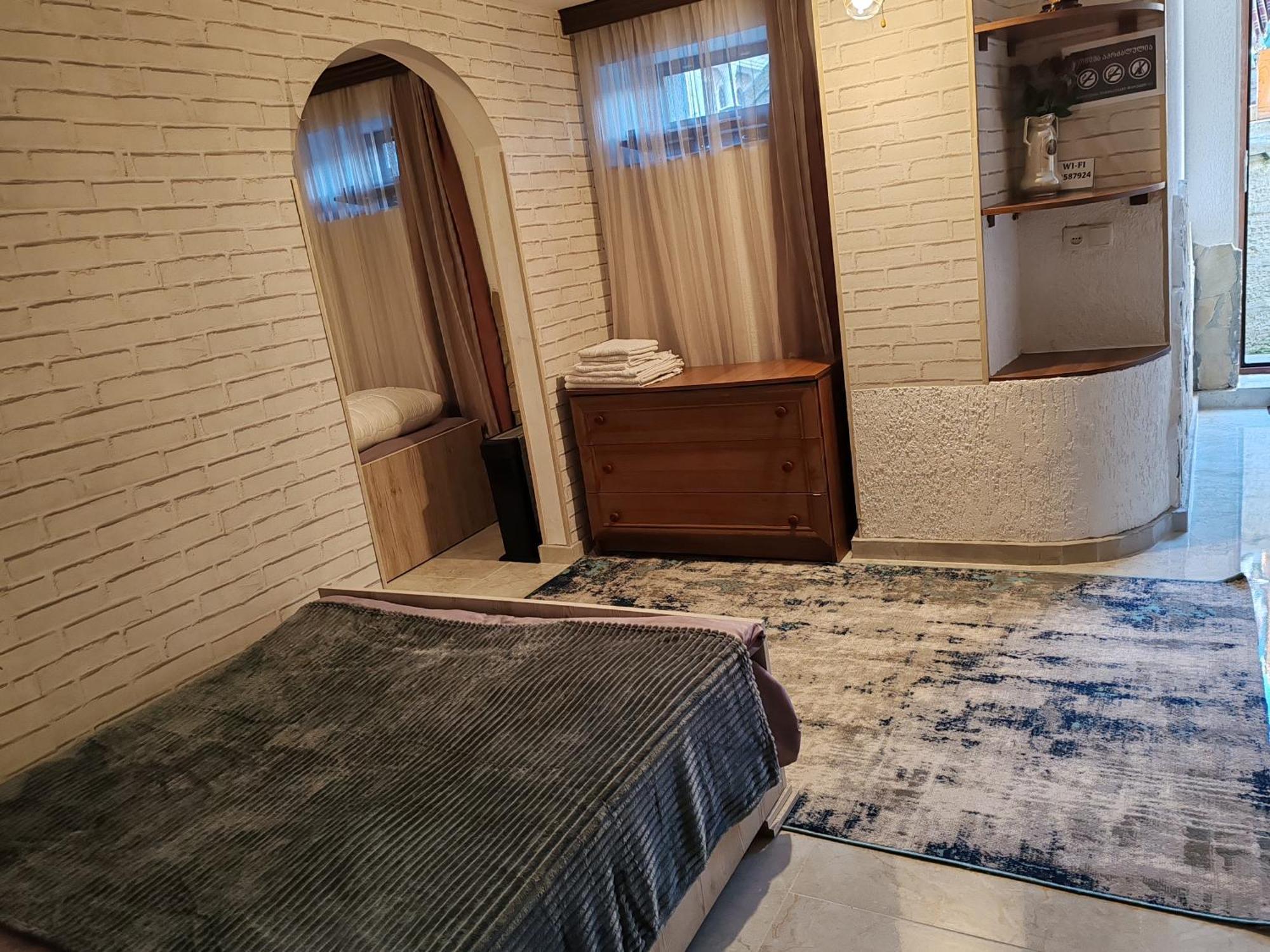 Golden Gate Hotel Akhaltsikhe  Bagian luar foto